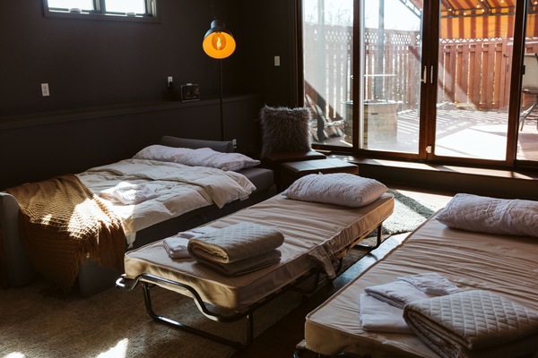 1 habitación, caja de seguridad en la habitación y escritorio