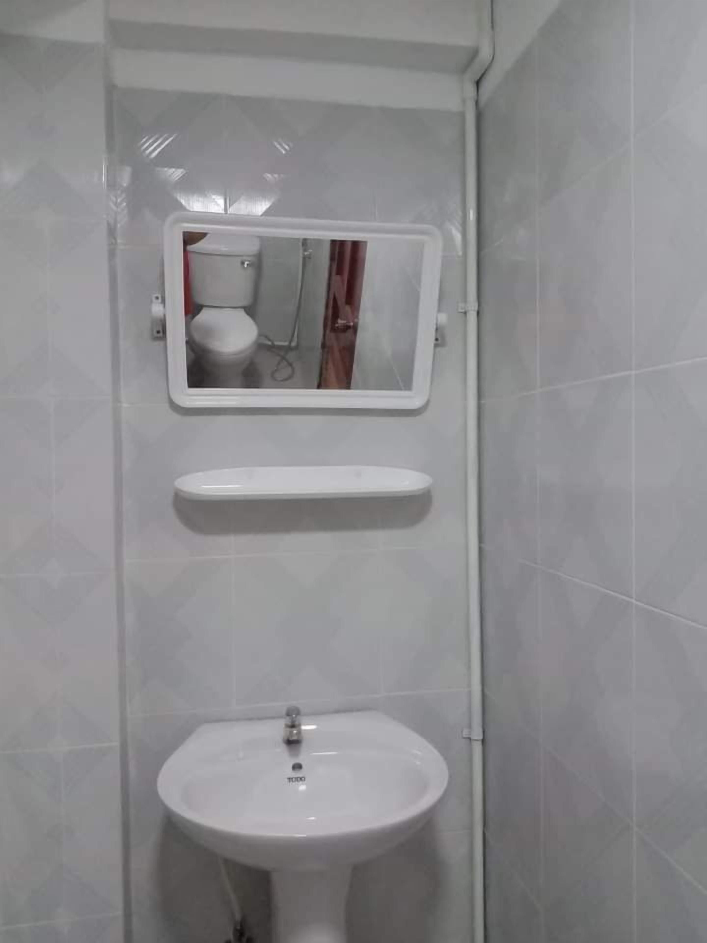 تجهيزات دش، دُش غزير، مناشف