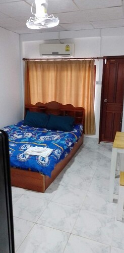 Ban Saylomleng Residence