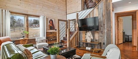 Smart TV, fireplace, video games, books