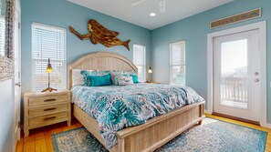 4 camere, Wi-Fi gratuito, lenzuola