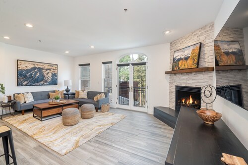 Bear Creek Lodge 207a Condo by Alpine Lodging Telluride