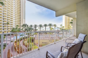 Condo, 1 Bedroom | Property grounds