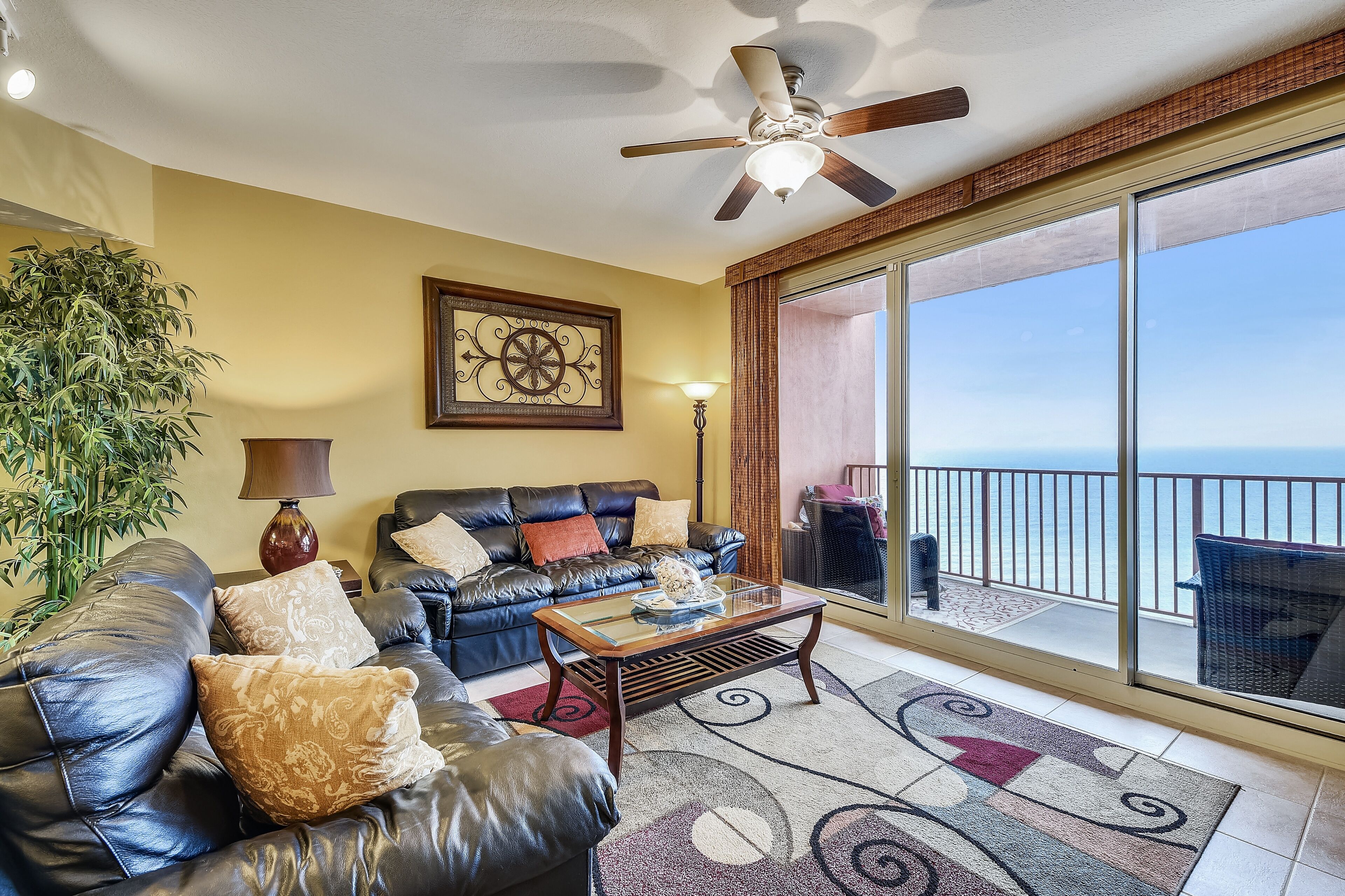 Condo, 1 quarto | Área de estar