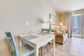Condo, 1 Bedroom | Dining