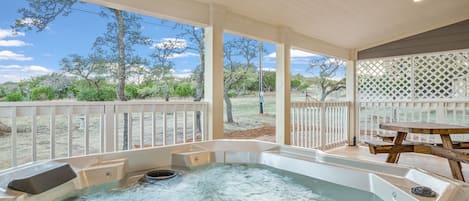 Cabin, 1 Bedroom | Property grounds