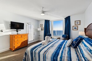 Condo, 2 Bedrooms