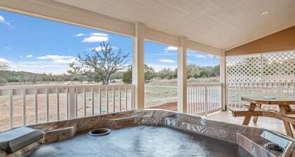 Appian Way Monte Carlo 1 Bedroom Cabin by RedAwning