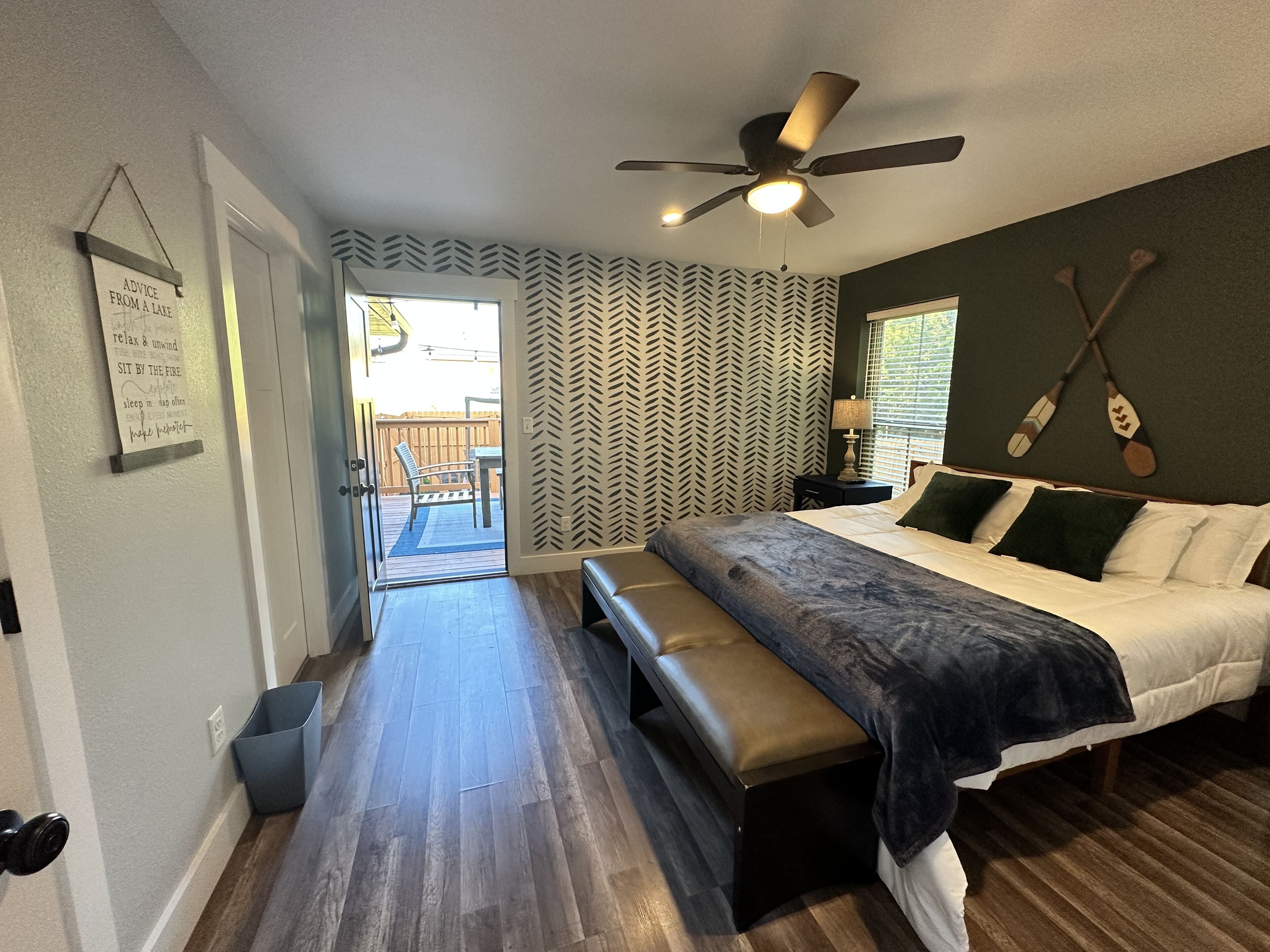 3 bedrooms, iron/ironing board, free WiFi, bed sheets