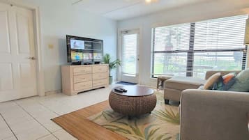 Apartamento, 2 habitaciones | Zona de estar