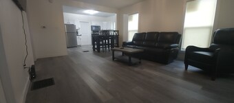 Sorin St House - Short walk to Notre Dame Campus