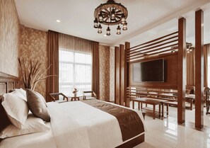 Superior Studio Suite | Minibar, soundproofing, free WiFi, bed sheets - 8008 Hotel (Phnom Penh)