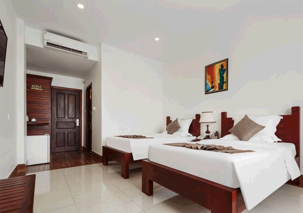 superior twin room | minibar, soundproofing, free wifi, bed sheets