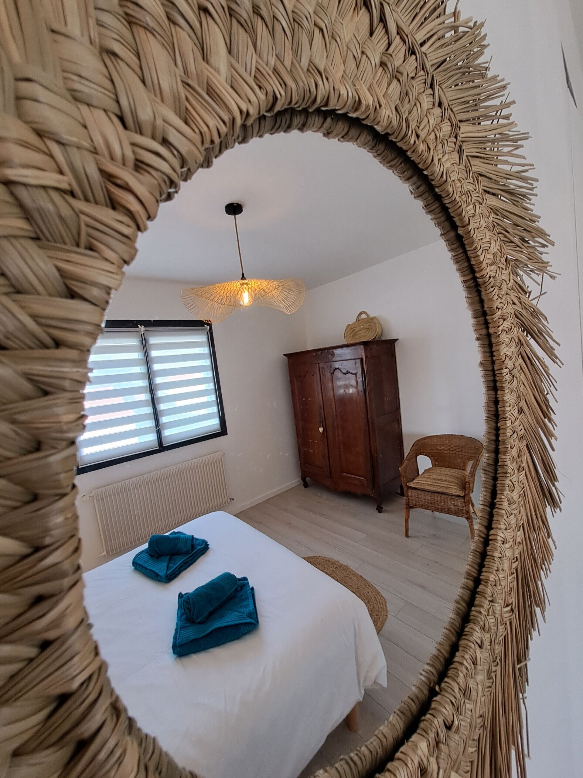 4 bedrooms, iron/ironing board, free WiFi