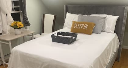 Private home near JFk