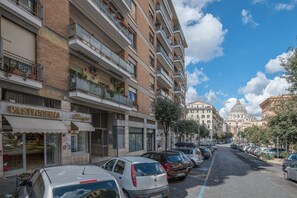 Parking - Matilde's view apartment Saint Peter (roma)