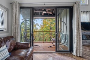 TV, fireplace, offices - The Evergreen Treehouse with Winter Views! (Wildwood)