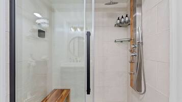 Shower, towels