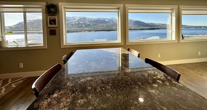 Picture Perfect on the Water with large deck for spotting whales, eagles & more!