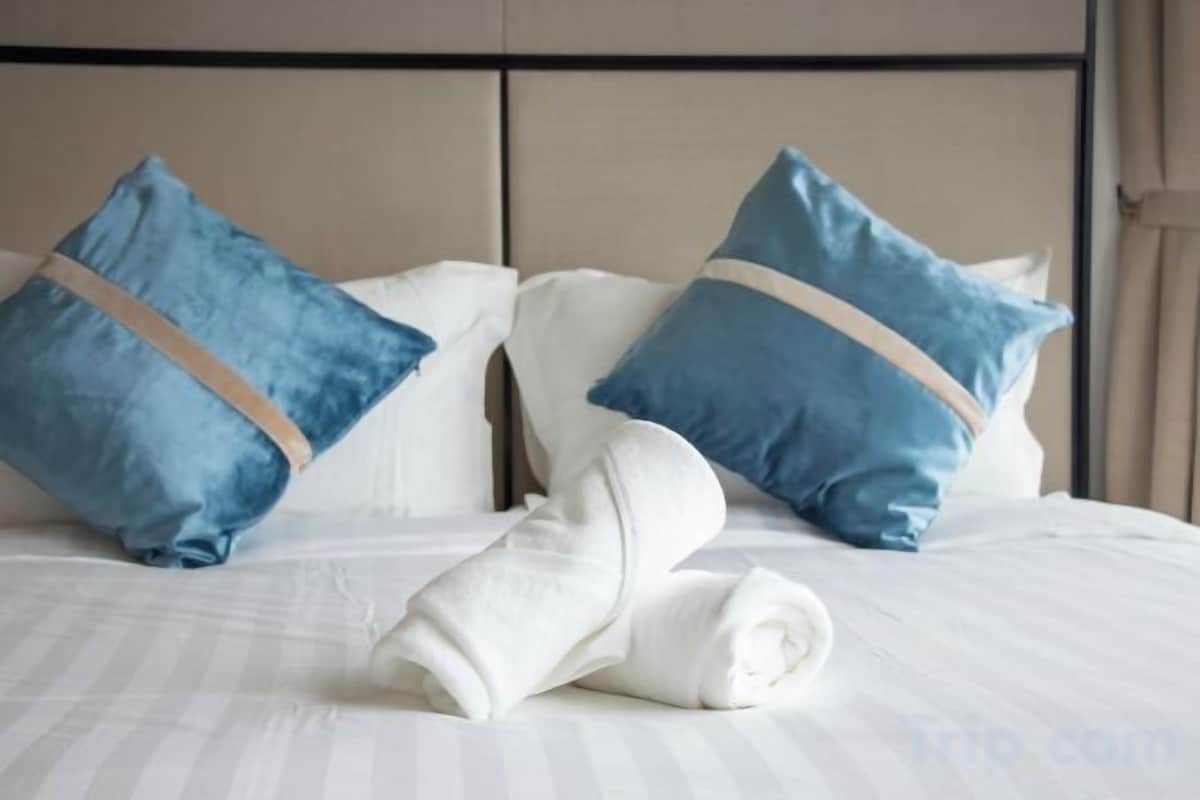 Premium bedding, desk, blackout drapes, iron/ironing board