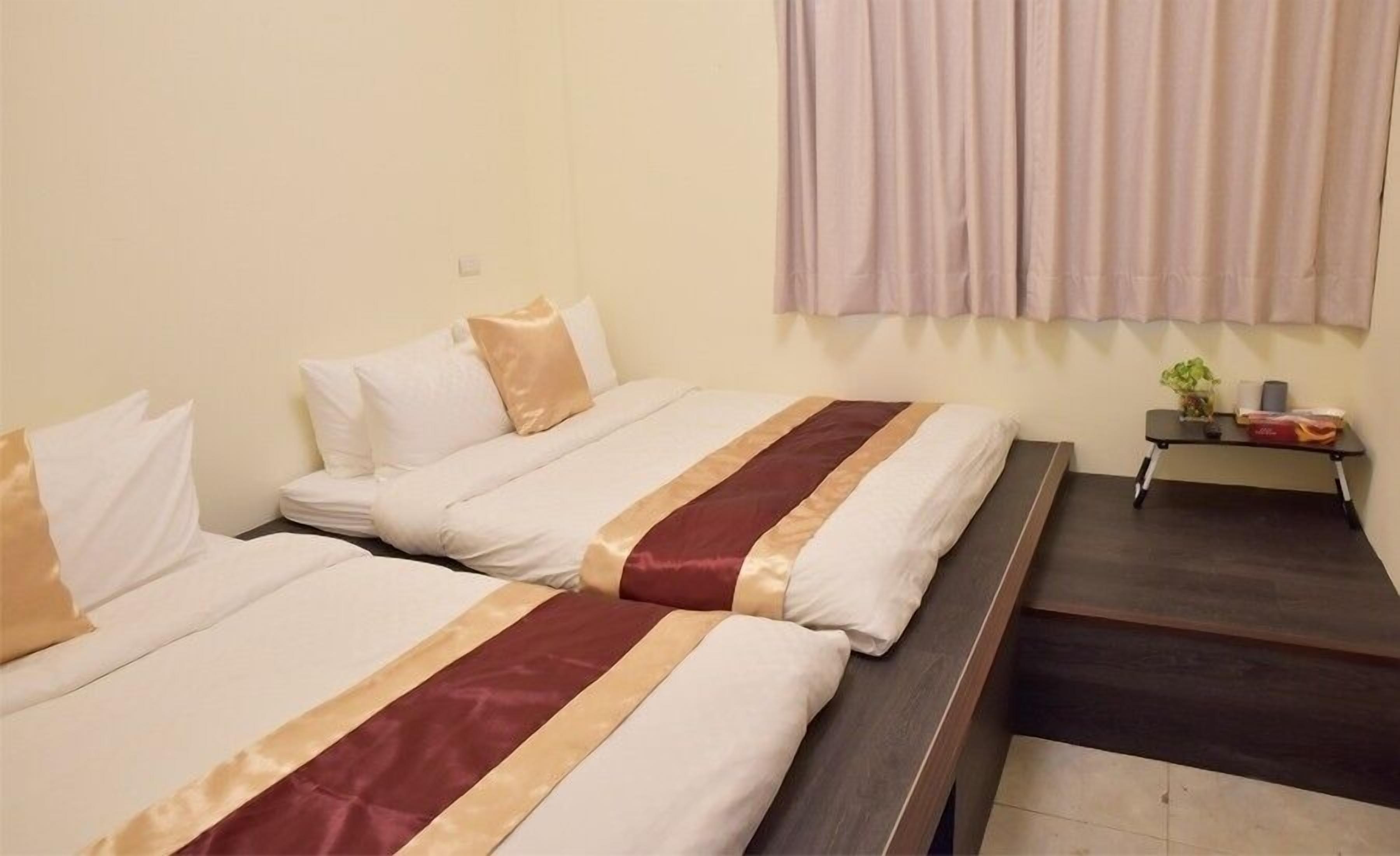 Habitación | 5 dormitorios, escritorio, wifi gratis y ropa de cama
