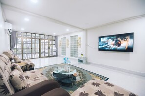 Smart TV, stereo
