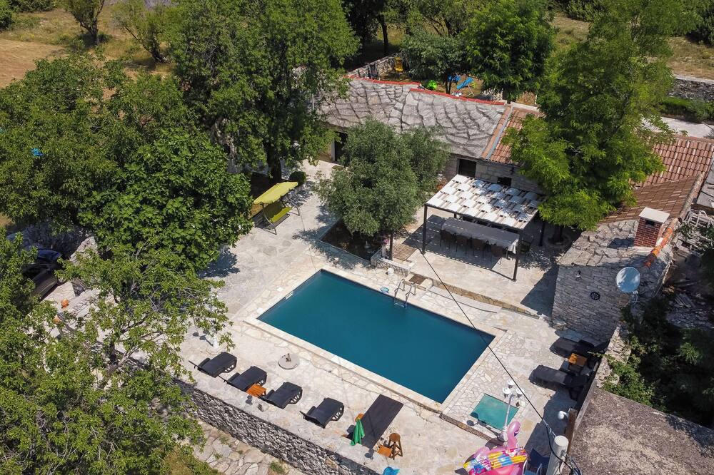 House Jantar (91001-K1) - Buković