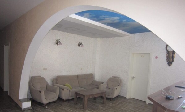 Reception - Hotel Laguna (Borjomi)