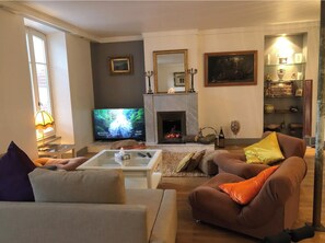 Smart TV, fireplace - Sumptuous Beau-Rivage apartment with lake view and private beach (Annecy)
