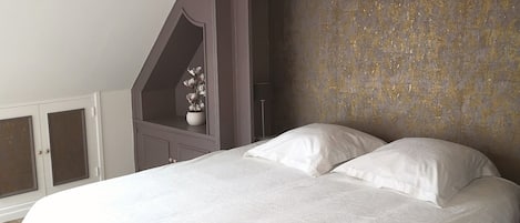 6 chambres, Wi-Fi gratuit, draps fournis