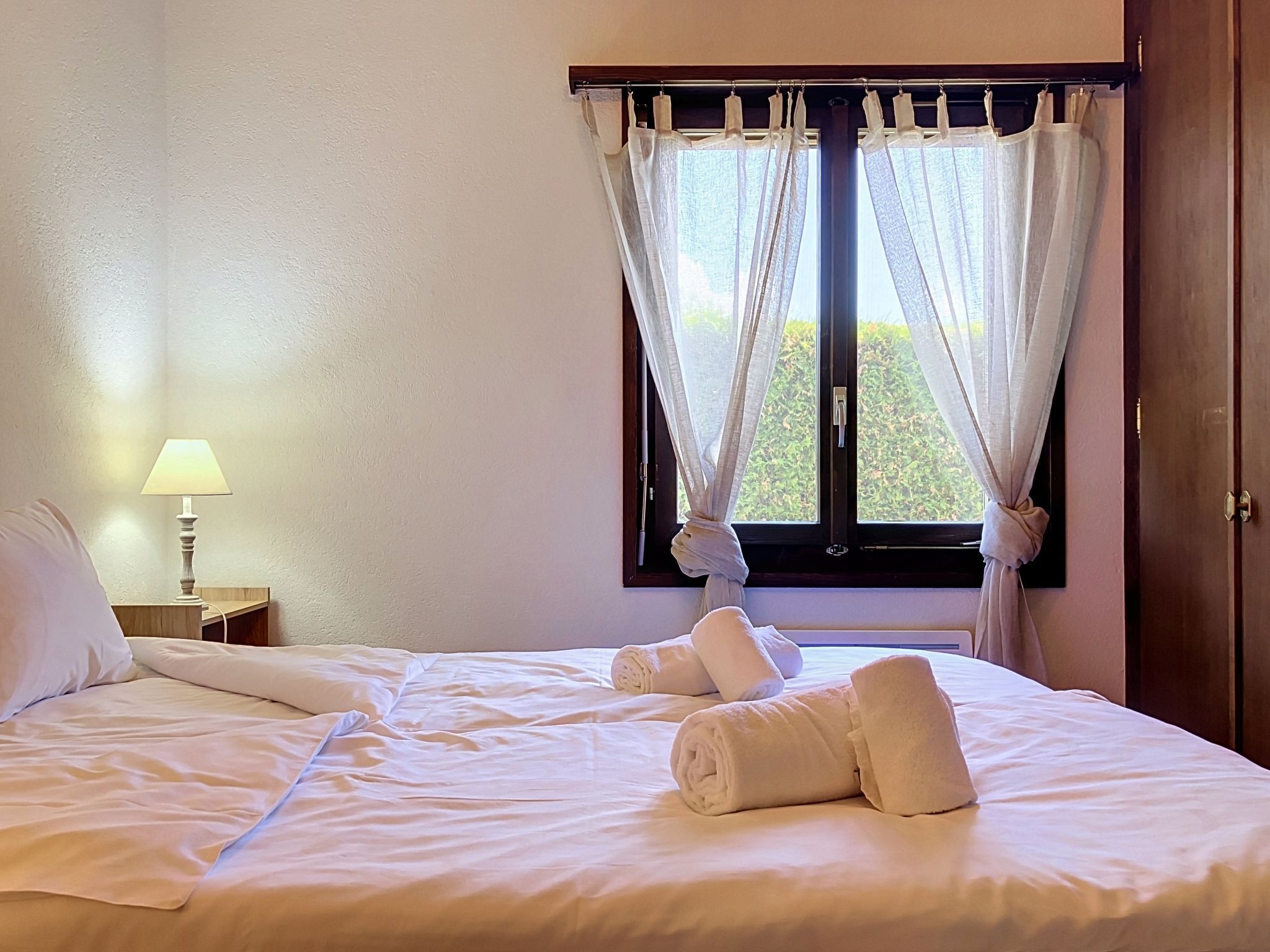 2 chambres, fer et planche à repasser, Internet gratuit