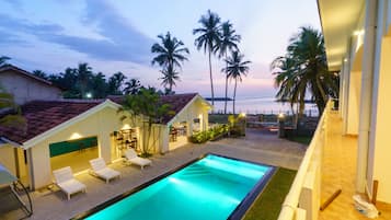 Outdoor pool, open 7:00 AM to 8:00 PM, sun loungers