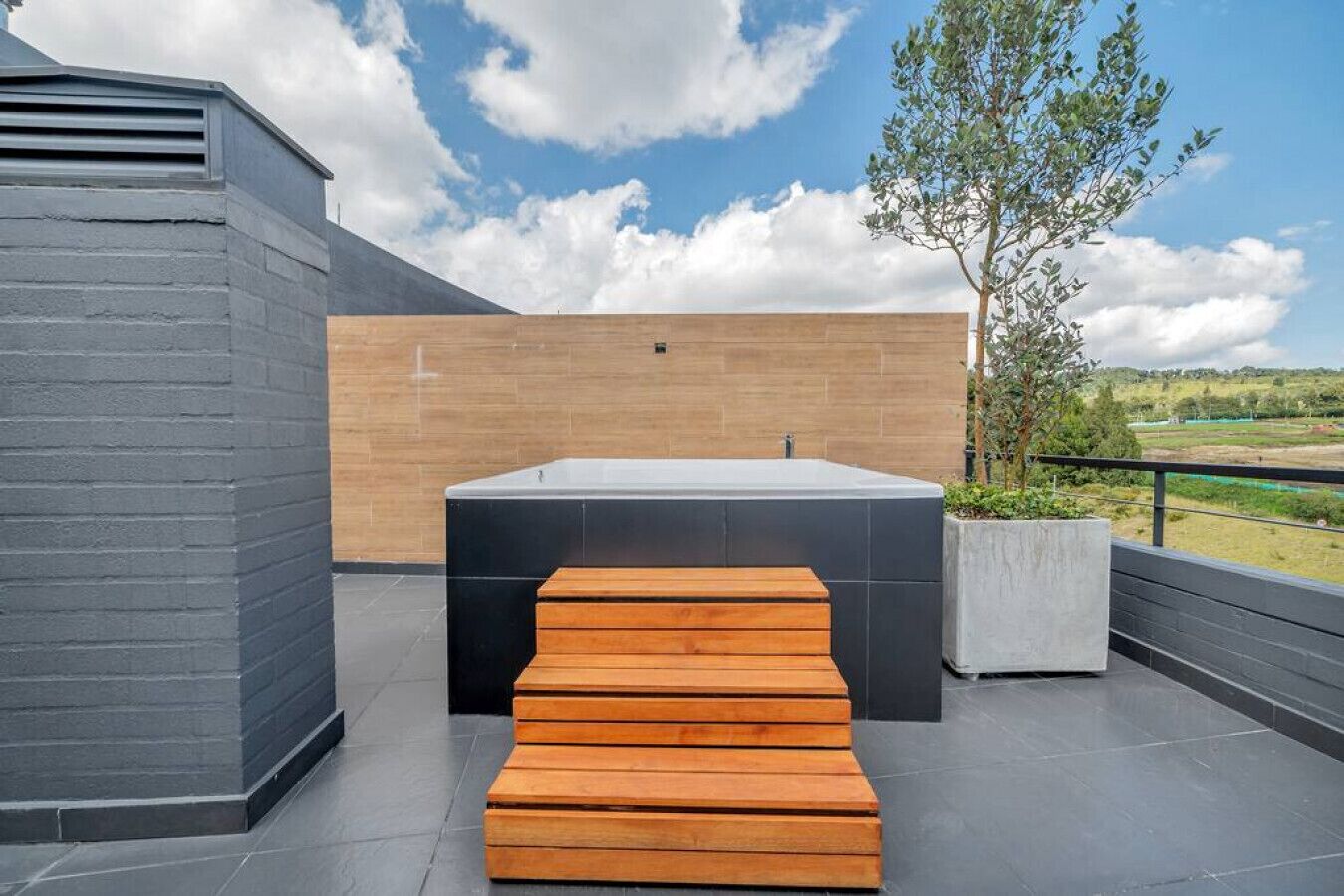 Bain à remous extérieur