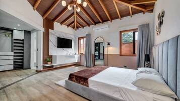 4 Schlafzimmer, Schreibtisch, Bügeleisen/Bügelbrett, kostenloses WLAN