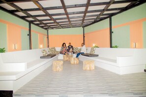 Lounge - Jaden Hotel & Lounge (Arusha)