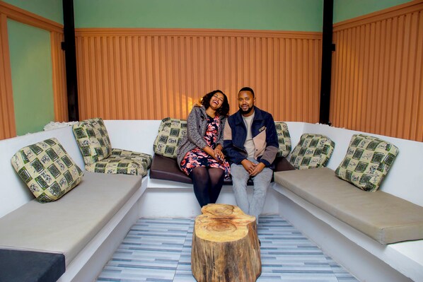 Lounge - Jaden Hotel & Lounge (Arusha)