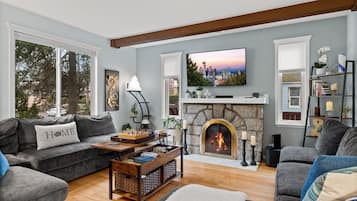 Smart TV, fireplace, video games, books