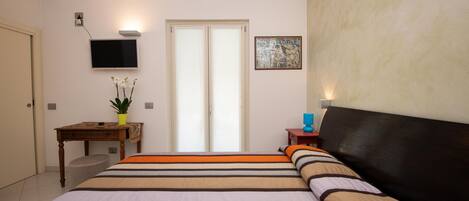 Basic Apartment | 2 bilik tidur, Wi-fi percuma, cadar katil