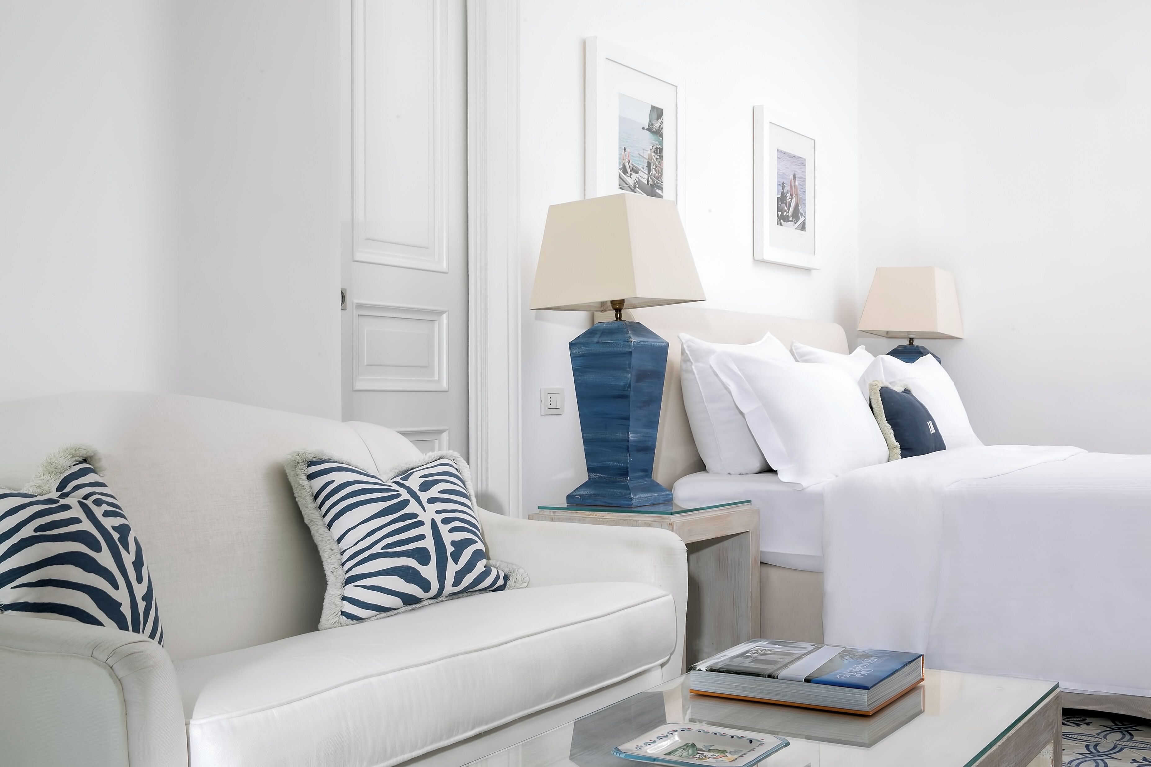 Habitación doble superior, vistas al mar | Ropa de cama de alta calidad y edredones de plumas