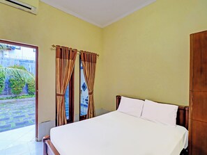 Unclassified image, 3 of 39, button - Ciung Wanara Guest House (Denpasar)