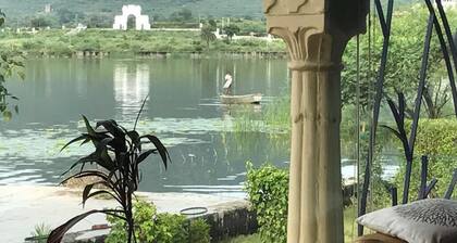 Hotel Vishalas The Raj Kesar Regency