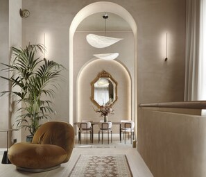 Lobby sitting area - Monument Hotel (Athens)
