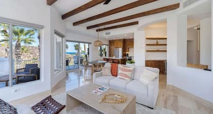 Palmilla House on Jack Nicklaus Golf Course!