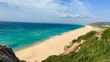 Ubicación a pie de playa y toallas de playa