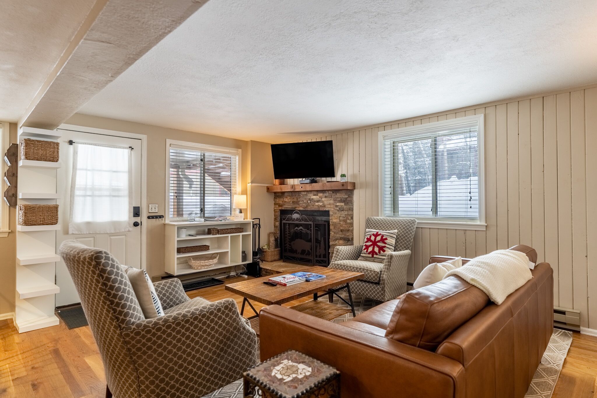 Smart TV, chimenea