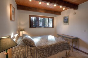 House, 2 Bedrooms | 3 bedrooms, free WiFi, bed sheets