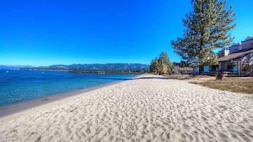 Kondominium, 5 kamar tidur | Pantai