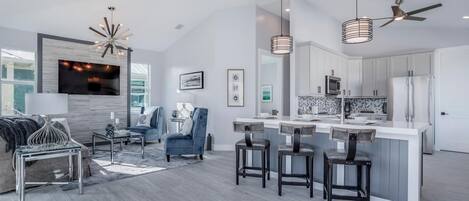 Hus - flera sovrum | Restauranger