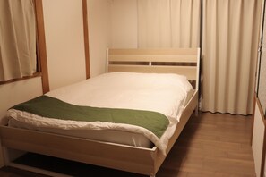 3 chambres, bureau, fer et planche à repasser, Wi-Fi gratuit