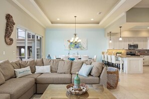 智能電視、足球機